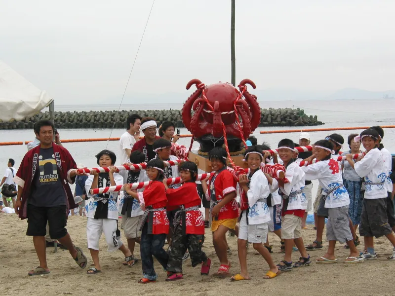 たこ祭り(日間賀島)